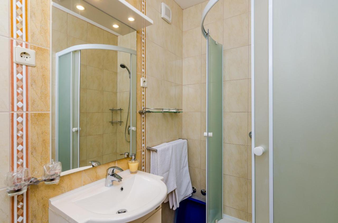 Apartments Villa Perla Dubrovnik Rom bilde