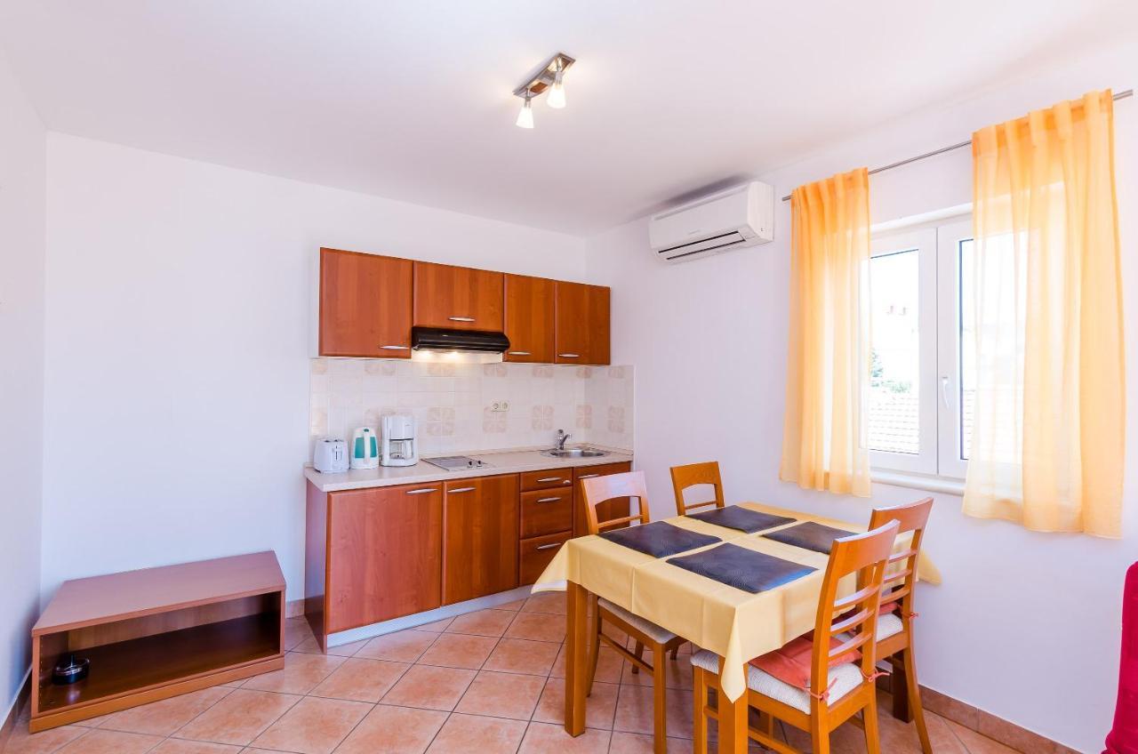 Apartments Villa Perla Dubrovnik Rom bilde